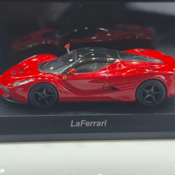 Kyosho La Ferrari 1/64  Fullset Box Very Rare Diecast