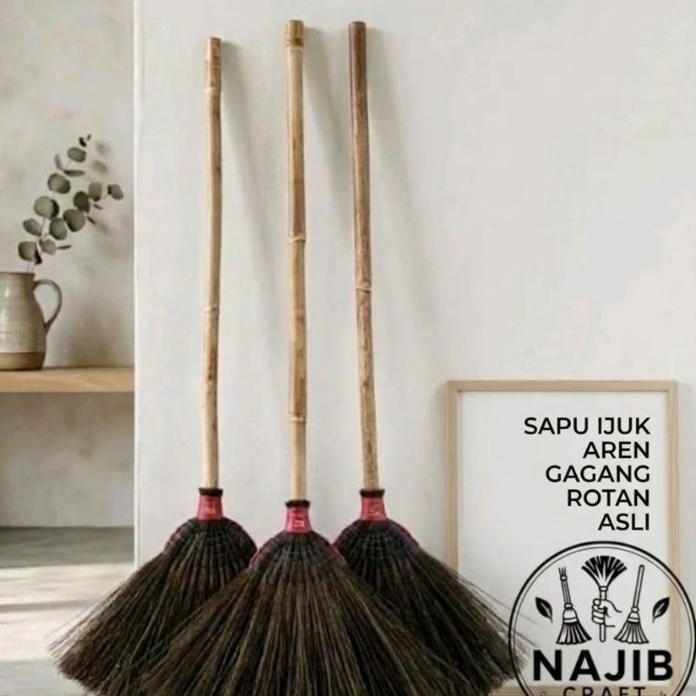Sapu Ijuk Gagang Rotan -  Sapu Lantai Ijuk