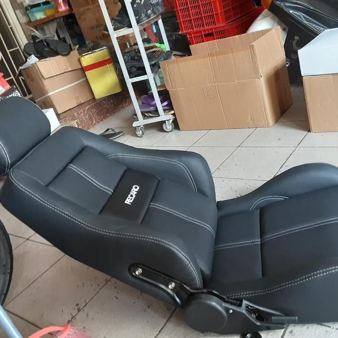 jok recaro buat mobil taff