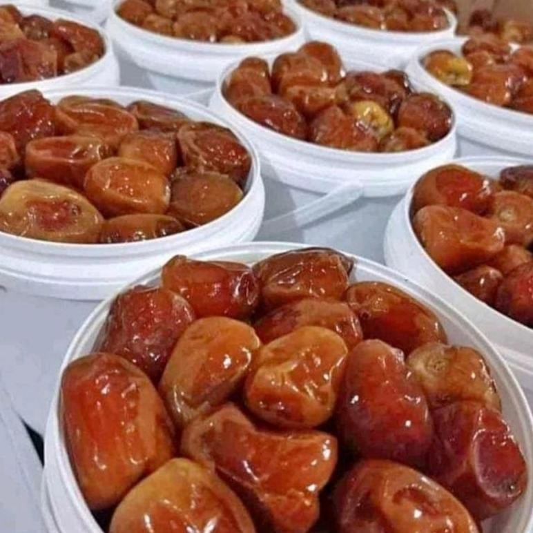 

Kurma Sukari Ember 800Gr Al Qasim/Kurma Sukari Al Qassim