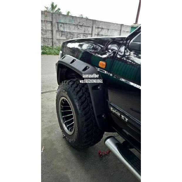 NEW - over fender nissan terrano