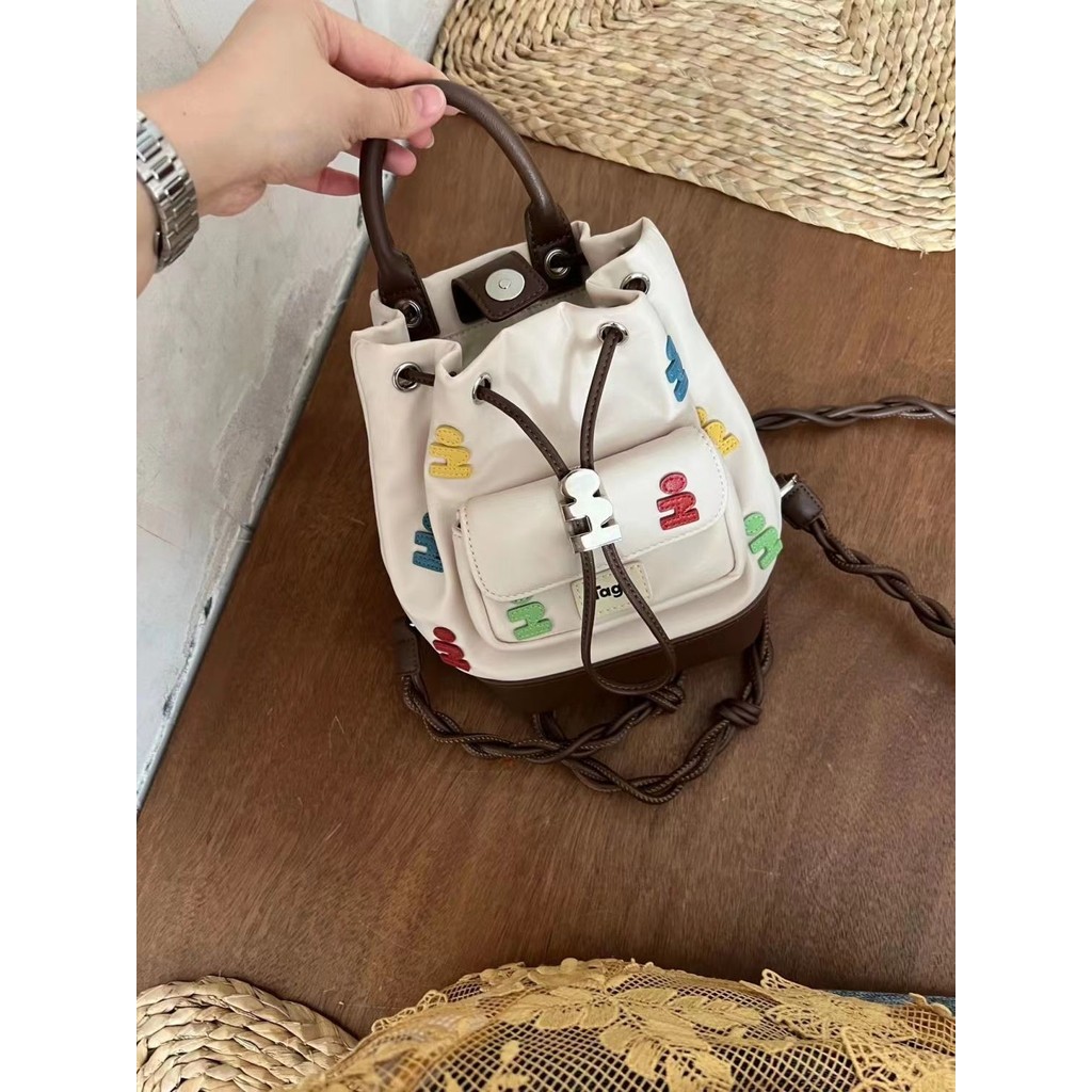 [COD]Ransel pelukis trendi baru dengan tali bahu anyaman mutiara buatan tangan dan tas serut perjala