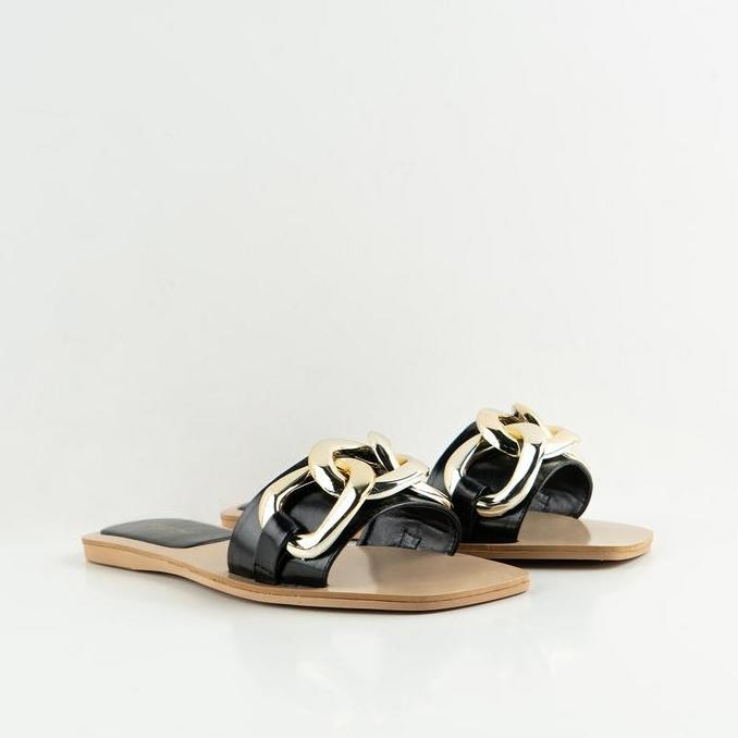 

URBAN&CO Essentials Sandal Wanita Sendal Teplek Casual - Evara JS