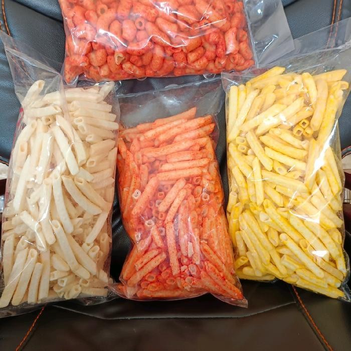 

LS Paket G jajan 3 bungkus potato 3 rasa dan macroni merah 1 bungkus