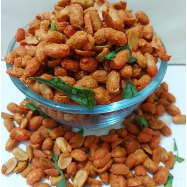

KACANG TANAH GORENG OSENG-OSENG THAILAND GURIH KRISPI KRIUK MANTAP PEDAS MANIS DAUN JERUK 500GRAM CEMILAN CAMILAN KELUARGA HALAL MASAKAN MAKANAN RINGAN KERIPIK RENYAH HARI RAYA MURAH IDUL FITRI LUMER MANIS GURIH SNACK CIKI JAJAJAN PILUS VILUS SNACKY
