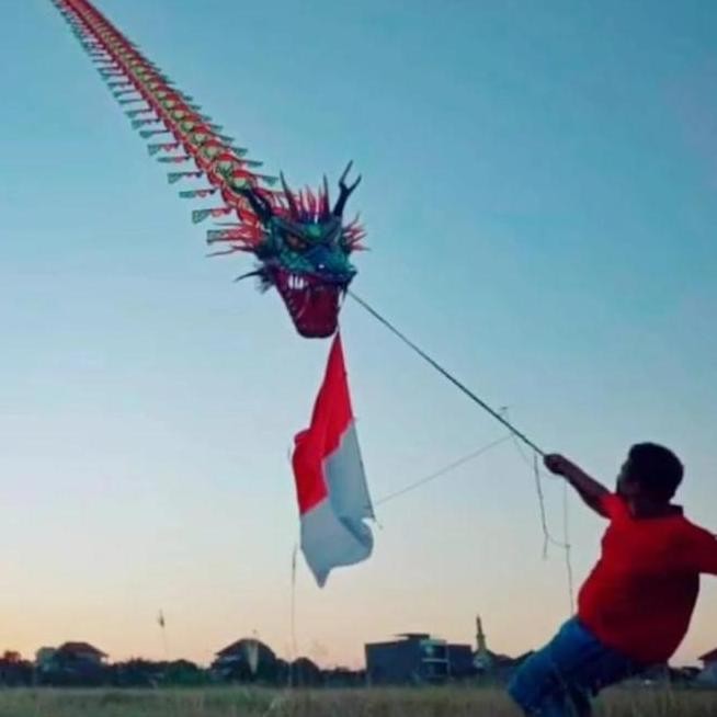 LAYANGAN TRAIN NAGA FULLSET