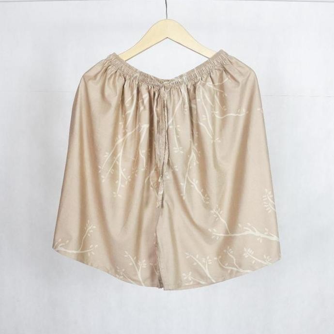 Dv110 >> Celana Pendek Wanita Jumbo / Celana Pendek Wanita Selutut / Motif Ranting