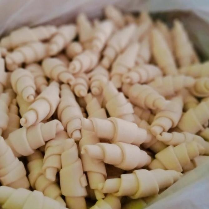 

Croffle Croissant Butter Dough @30gr isi 160 pcs