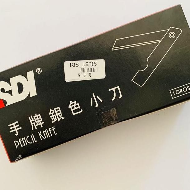 

Cutter Pemotong Kertas Cutter Silet Lipat Merk Sdi No 0103