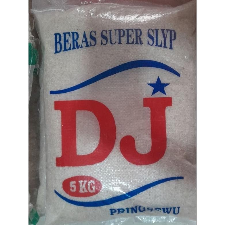 

Beras Murah Beras Pringsewu 5 Kg