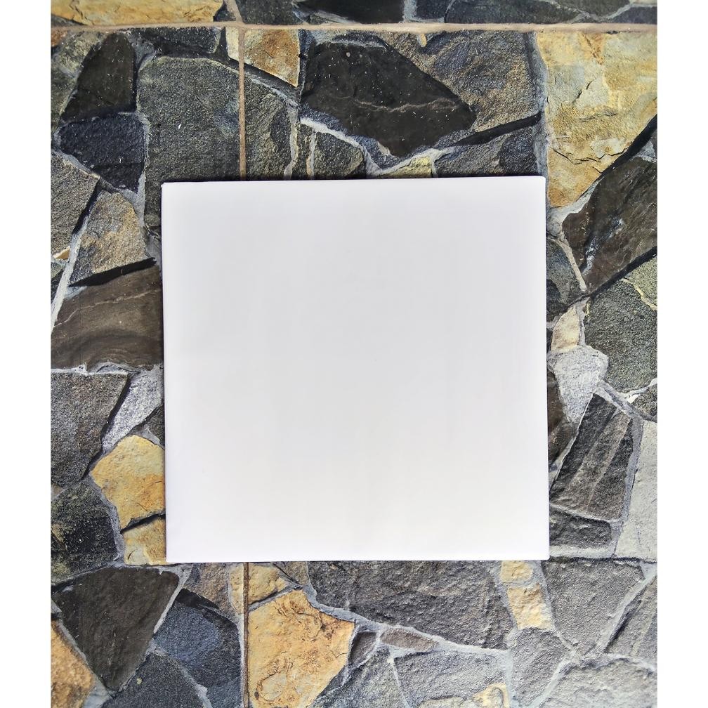 Bisa Cod Tatakan Kue 24X24 Putih Cake Board / Alas Kue Ulang Tahun / Tatakan Kue Ulang Tahun ||