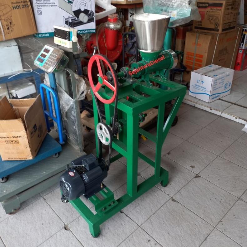 Mesin Giling Daging& kacang+Dinamo Listrik Siap Pakai