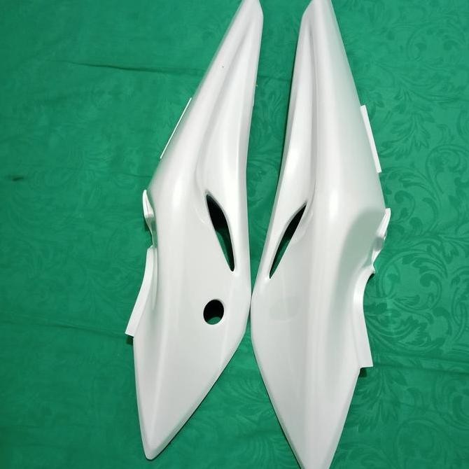 cover body belakang ninja Rr new putih original Original