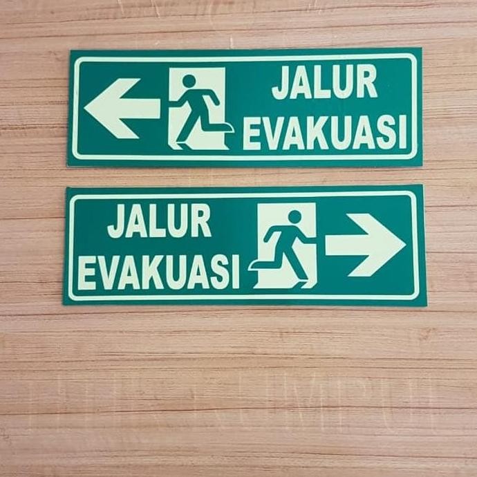 

Sign Akrilik K3 Jalur Evakuasi Glow In The Dark Kanan Atau Kiri10X30Vm