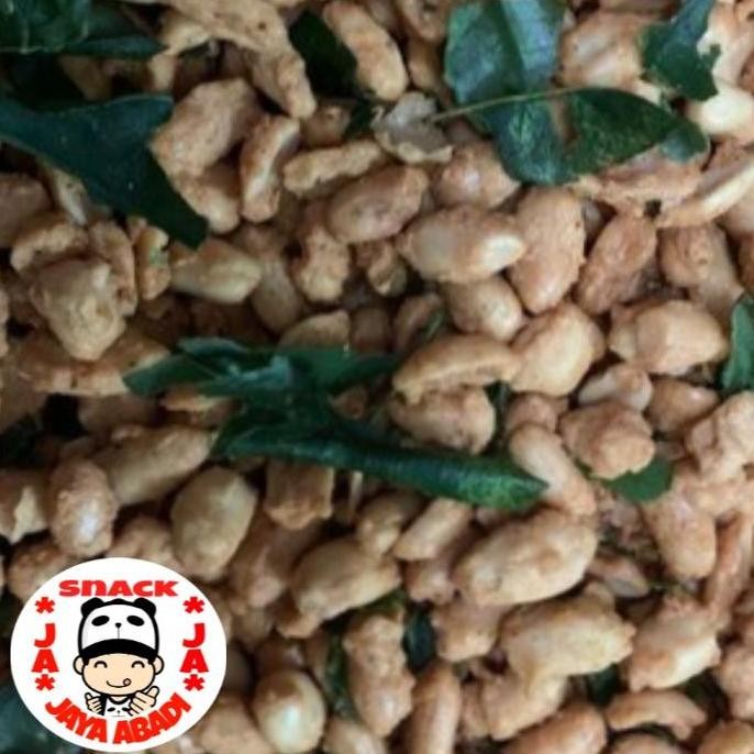 

New Kacang Thailand / Kacang Daun Jeruk 500 Gram