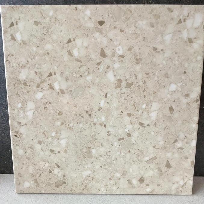 Terbaik Keramik 40X40 Teraso Cream Glossy 100% Ori