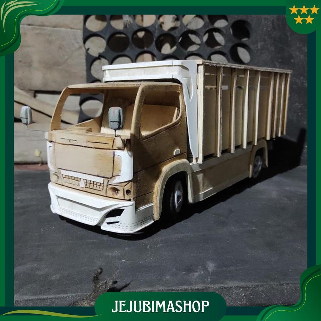 Miniatur Truk Oleng Canter Skala 14 Ban Spon Sudah Biisa Belok Full Oleng Tarikan Di Bawahnya Gratis