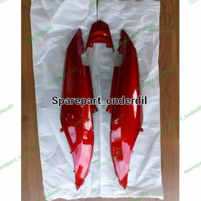 Cover body samping mio j/Mio GT merah maroon