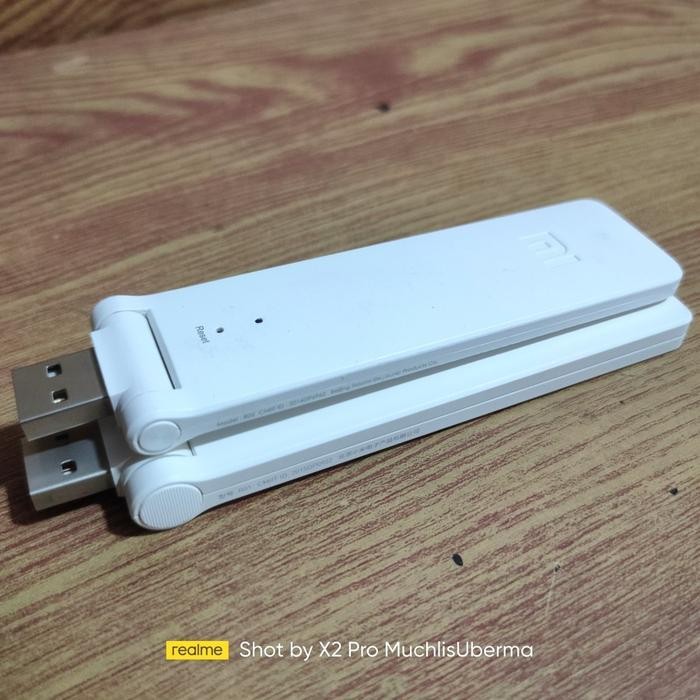Xiaomi Mi Wifi+ Repeater 2 Usb Amplify Range Extender 300Mbps R01 R02 Limited