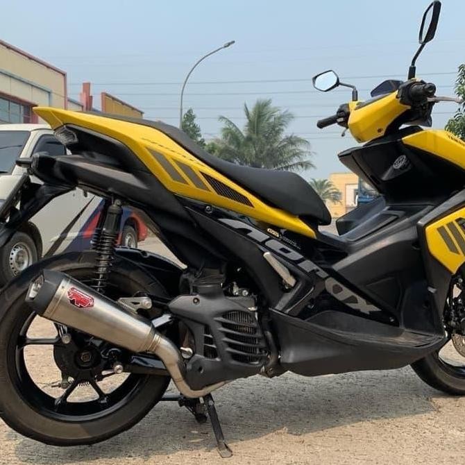 Knalpot R9 Alpha Series / Knalpot R9 Aerox 155 Alpha Series And Lexi