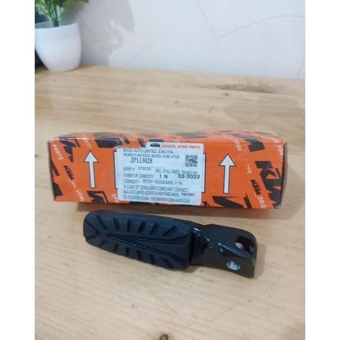 [BEST QUALITY] FOOTSTEP DEPAN KANAN KTM DUKE RC ADV 200 250 390 / FOOT STEP PIJAKAN KAKI DEPAN KANAN