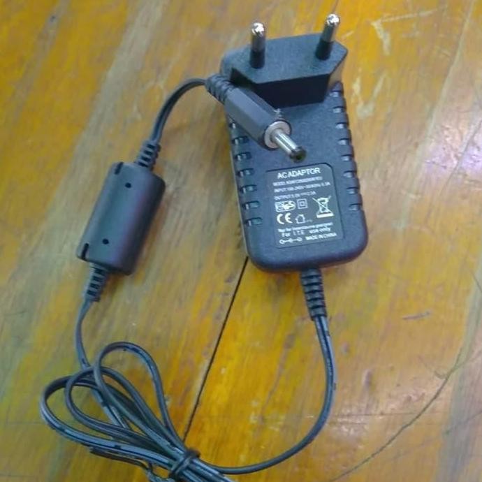 Charger Handycam Panasonic Hc V180