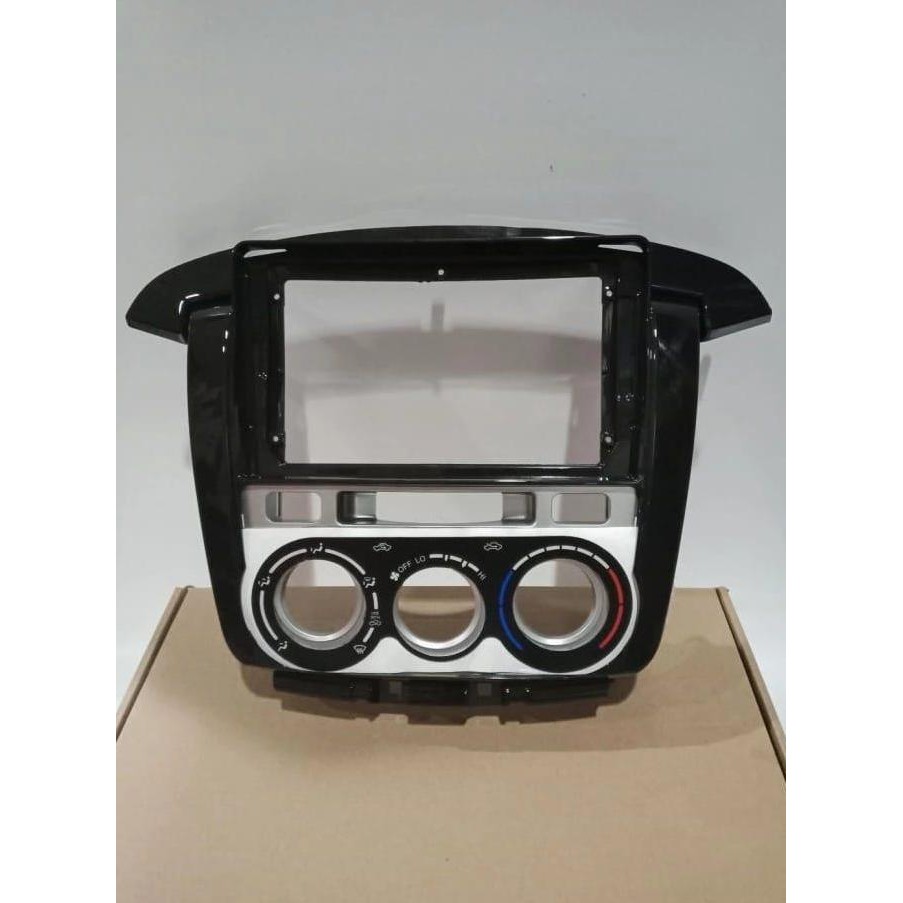 Frame Headunit Innova 9Inch 2012-2015