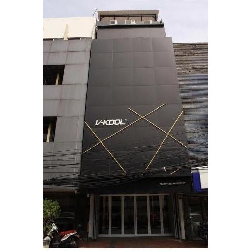 Kaca Film V-Kool X15 Bagasi Toyota Kijang Innova Zenix