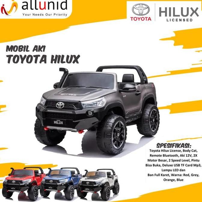 Mobil Aki Toyota Hilux Paint