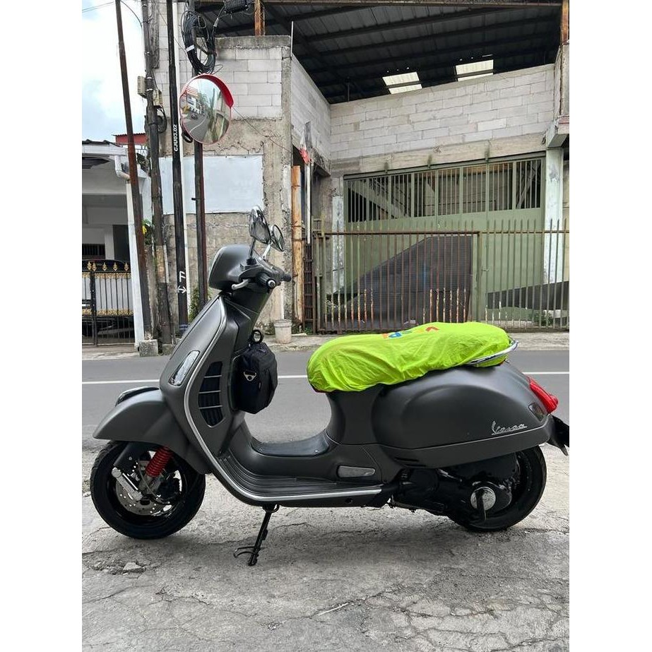 Tas Motor Bagasi Dek Depan Vespa 7Gear Gts Sprint Lx Corsa Px