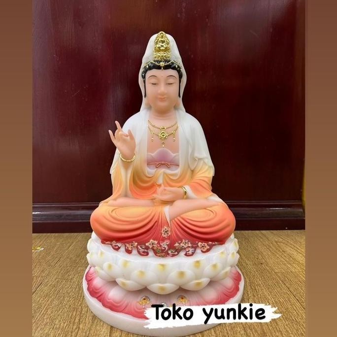 Patung Dewi Kwan Im Marmer Putih