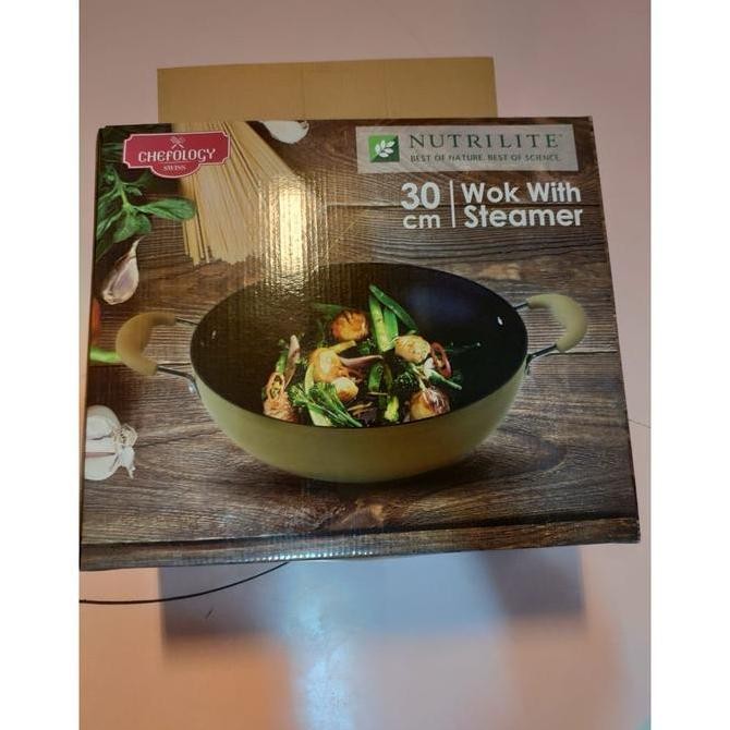 Wok With Steamer / Panci Dengan Pengukus / Panci Kukus / Pengukus