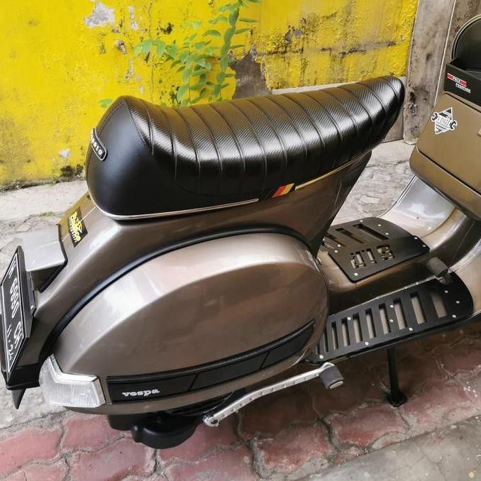 Jok Vespa Caferacer Largeframe V2 carbon Italy super sprint PX PS Exc2