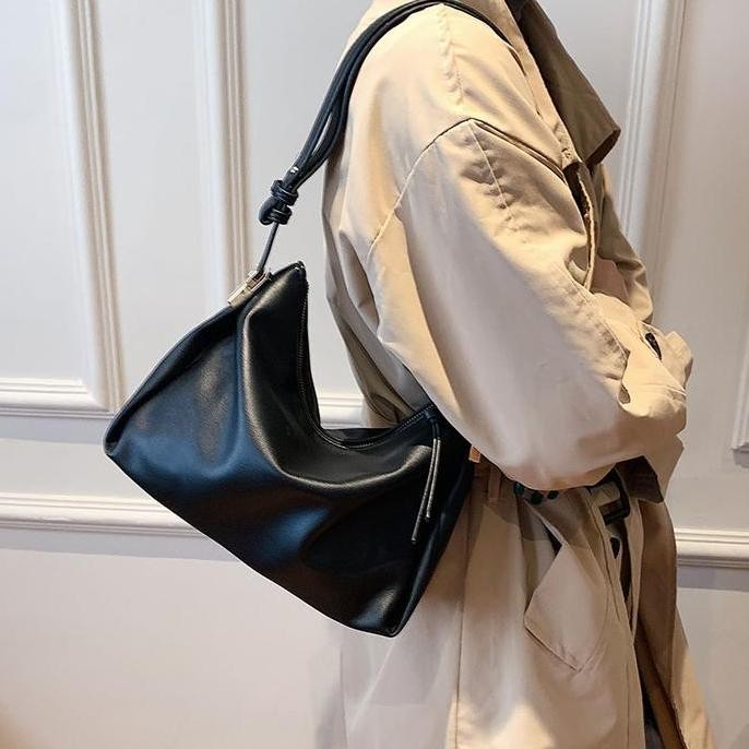 Tas Bahu Selempang Kulit Wanita Import Terbaru