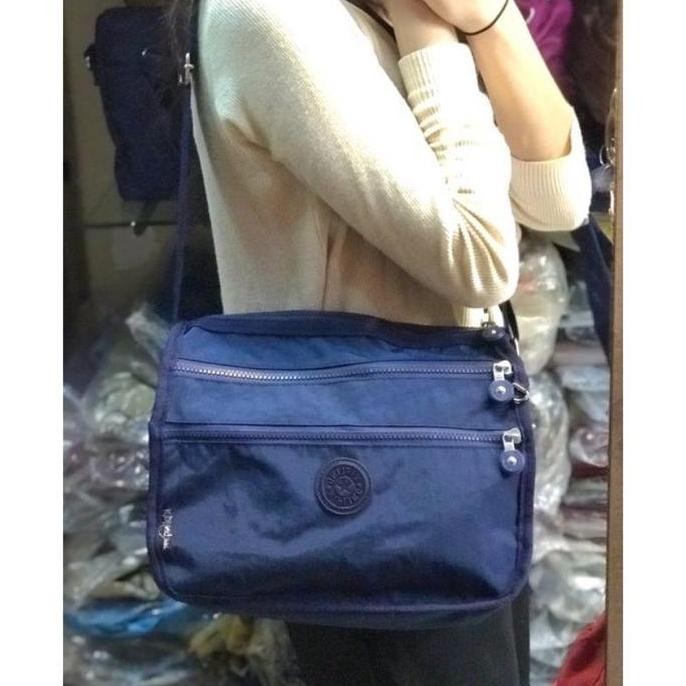 Tas Kipling Selempang Wanita Kp-026 Bahan Parasut Mempunyai Banyak