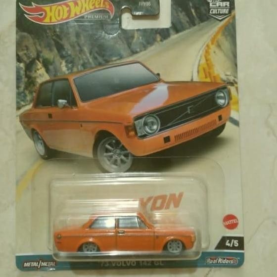 hotwheels 73 volvo 142 gl canyon warriors