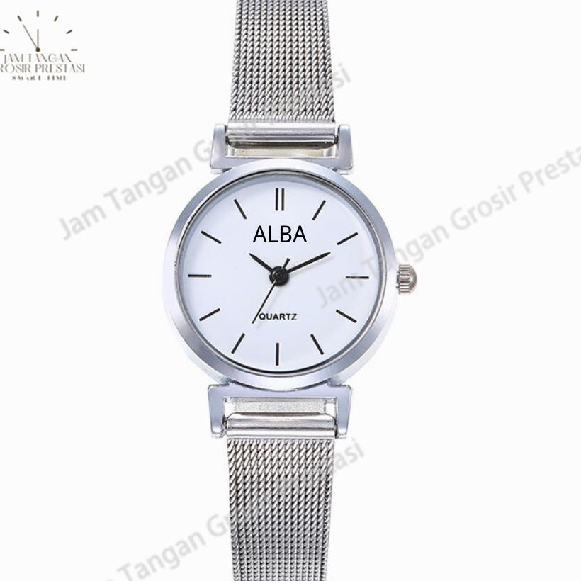 Trending Jam Tangan Stainless Steel Gaya Untuk Wanita Analog / Jam Tangan Stainless Steel Kecil Anal