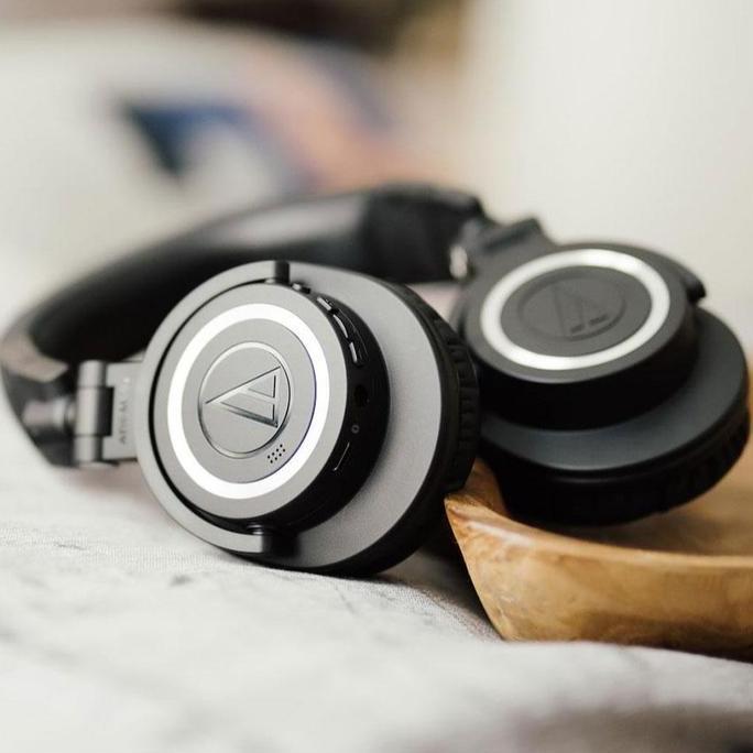 Promo Audio Technica ATH-M50xBT2 / M50X BT2 Monitoring Bluetooth Headphones Diskon