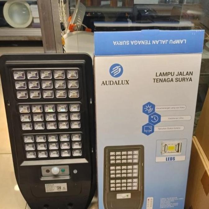 Lampu Jalan Pju Solar Cell 50W 50 Watt Lampu Jalan Tenaga Surya Ip65