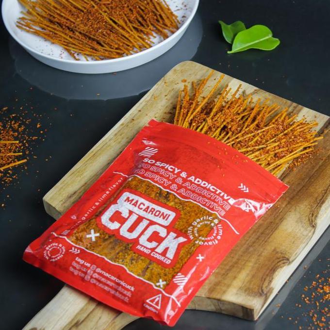 [] Macaroni Cuck Mie Lidi Varian Paket Pedas Daun Jeruk Snack Cemilan Gurih Asin