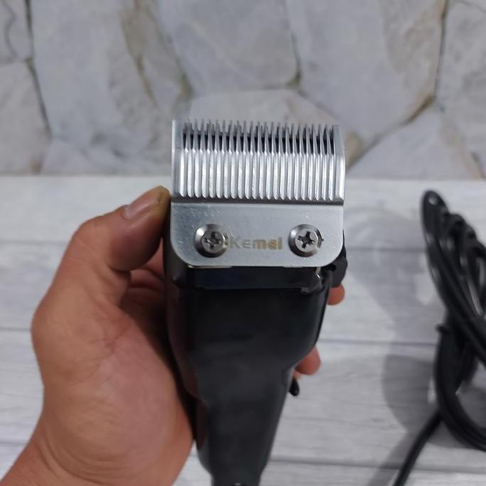 Ohill- Hair Clipper Kemei Km8821 - Alat Potong Rambut Kemei Km 8821