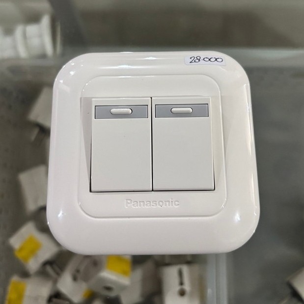 saklar lampu Panasonic