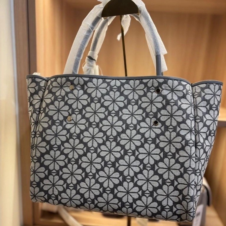Katespade Medium Everything Flower Jacquard