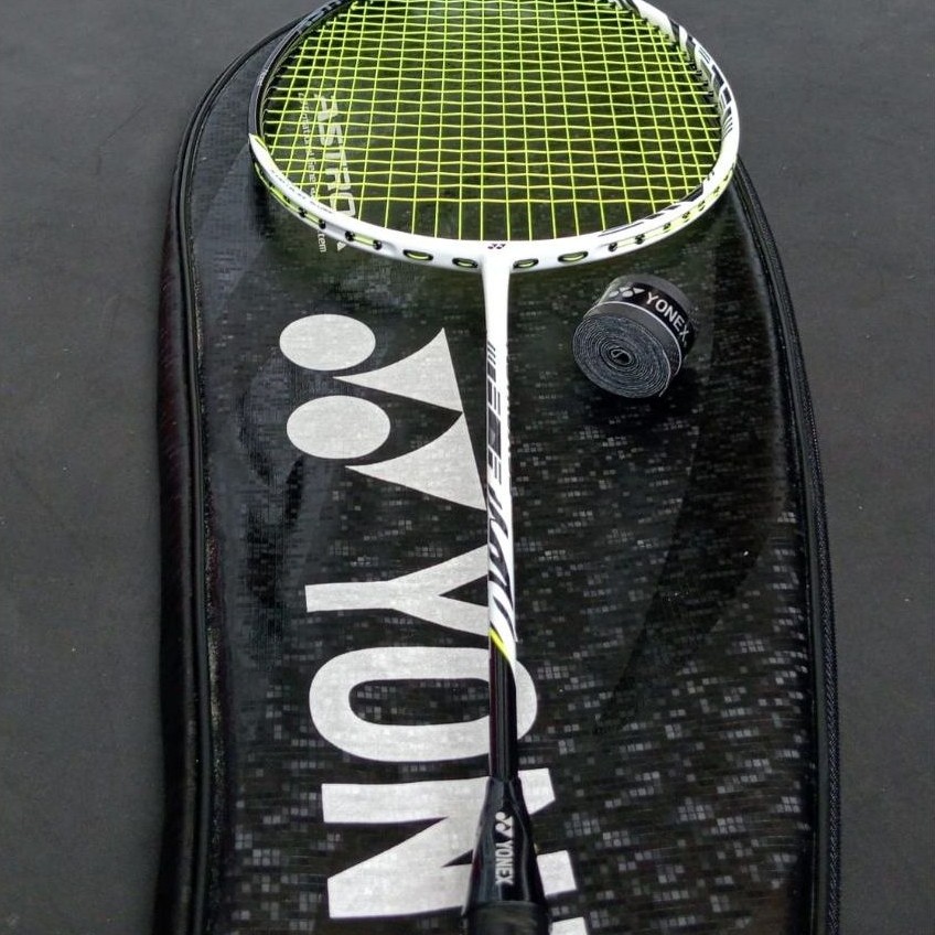 Raket badminton bekas second original yonex astrox 99 pro (white tiger)