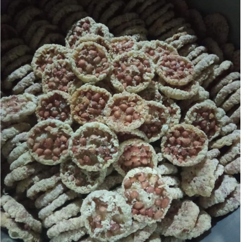 Peyek mini kacang tanah renyah