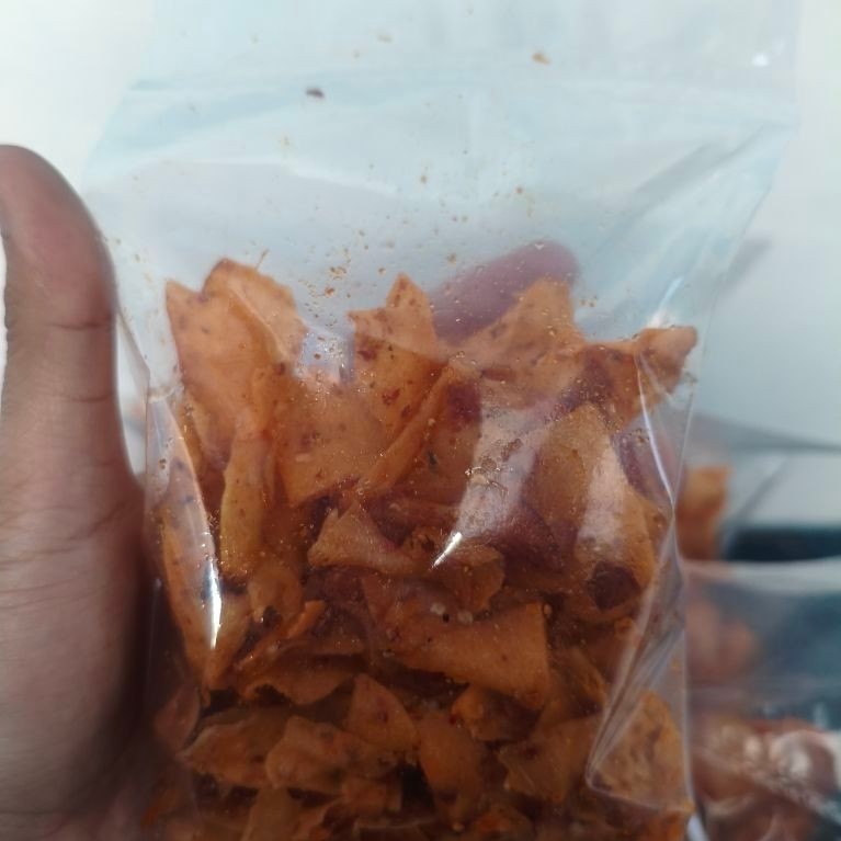 Keripik Singkong Pedas Gurih Snack De'Facto