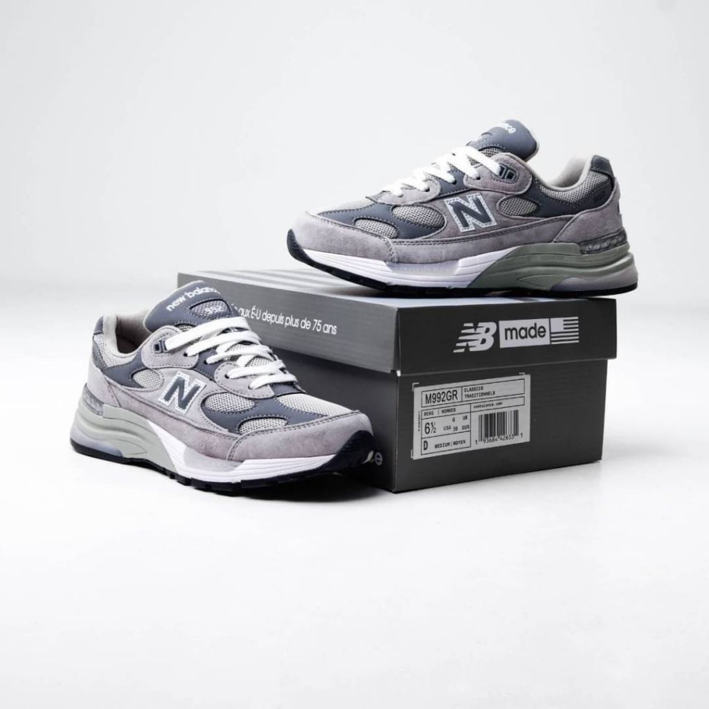 New Balancė M992GR Grey