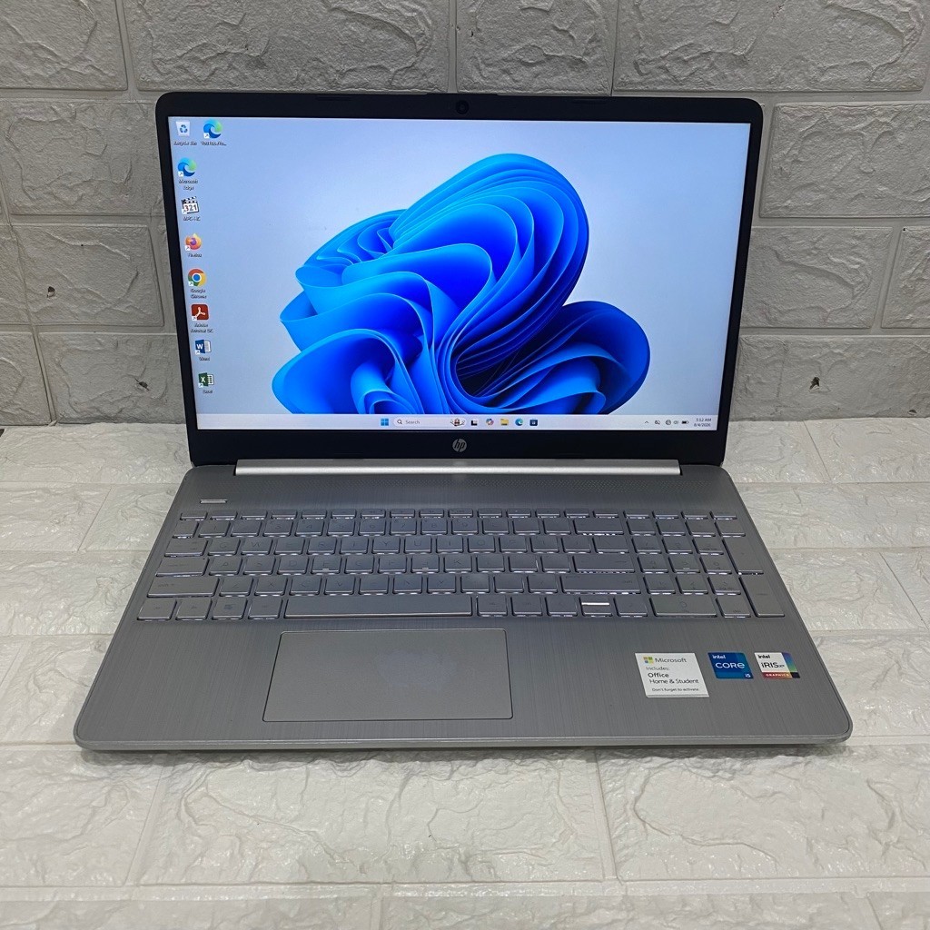 Laptop Hp 15s fq  intel i5 1135G7 Ram 8gb Ssd 512