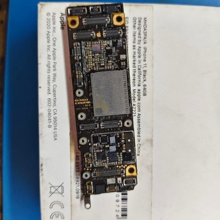mesin iphone 11 ibox 64Gb mati