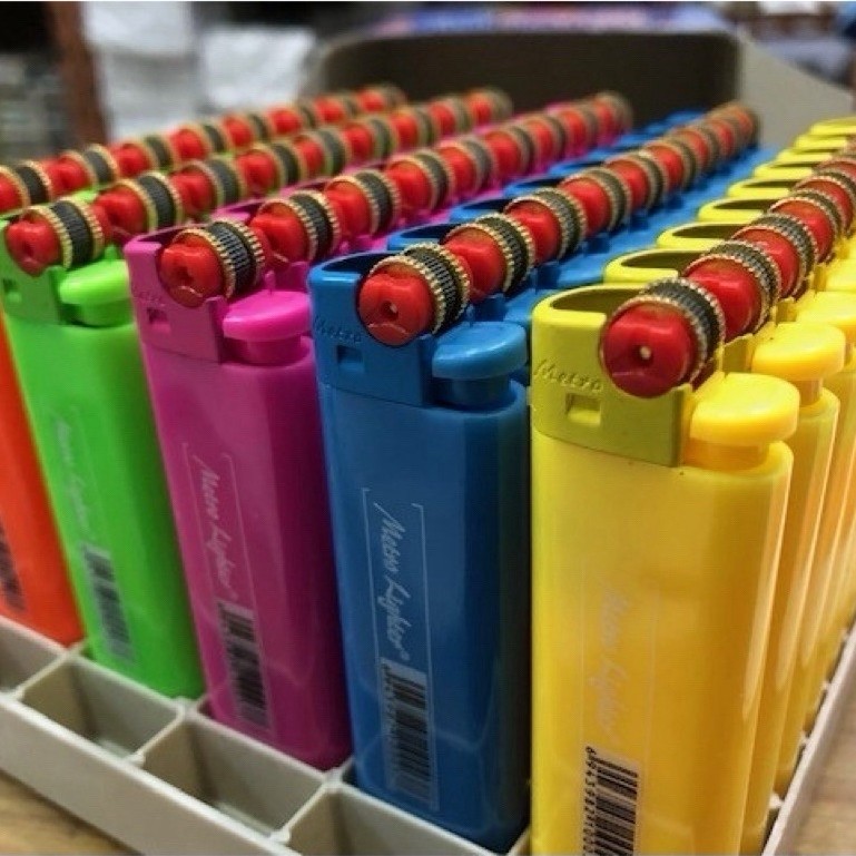 Korek Roda Klasik Warna Metro Lighter J-008